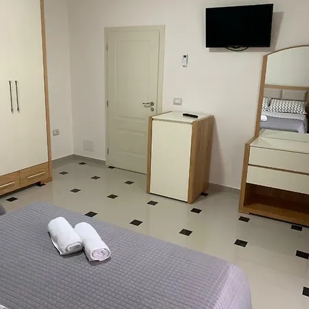 Erol 3* Velipoje